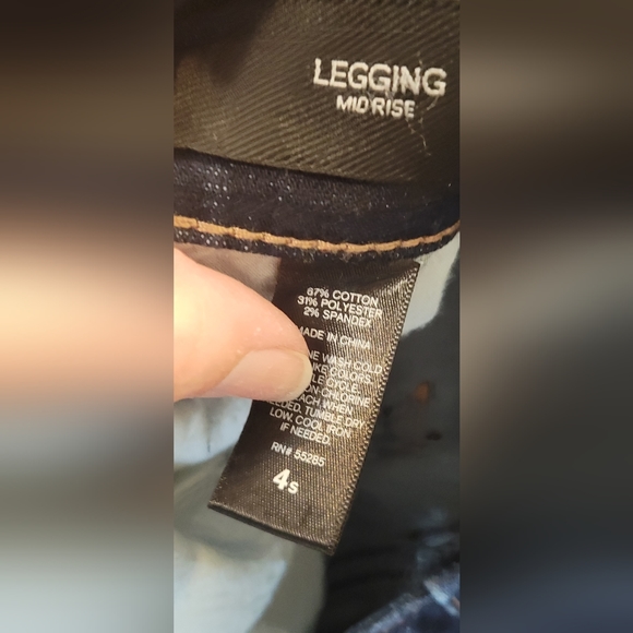 Express - Picture 7 of 7